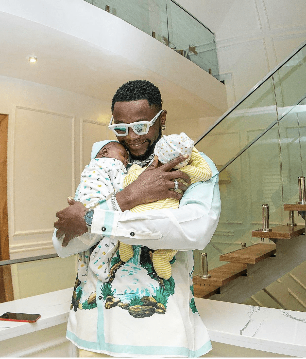 Kizz Daniel and Children