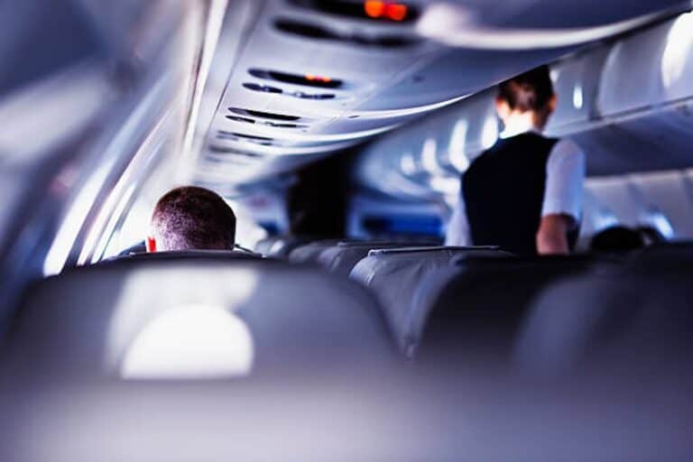 Flight Attendant Jobs in Georgia – Apply Now