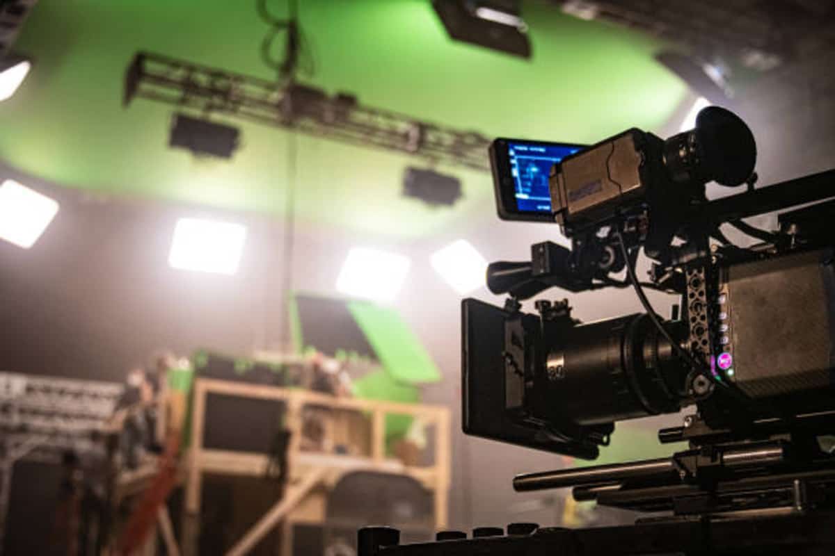 Career Opportunities in VFX and their Salaries | EntsToday