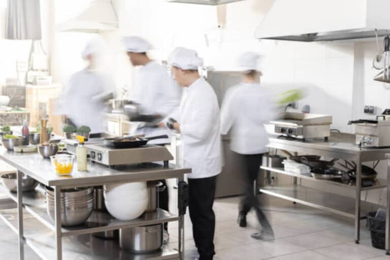 Career Opportunities in the Catering Industry and Salaries