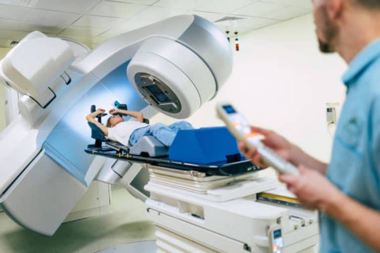 Radiation Therapy Technologist Job Description and Salary 